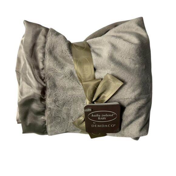 Kathy Ireland Demdaco Baby Taupe Patchwork Plush Blanket Little‎ Snuggles New - Picture 1 of 8